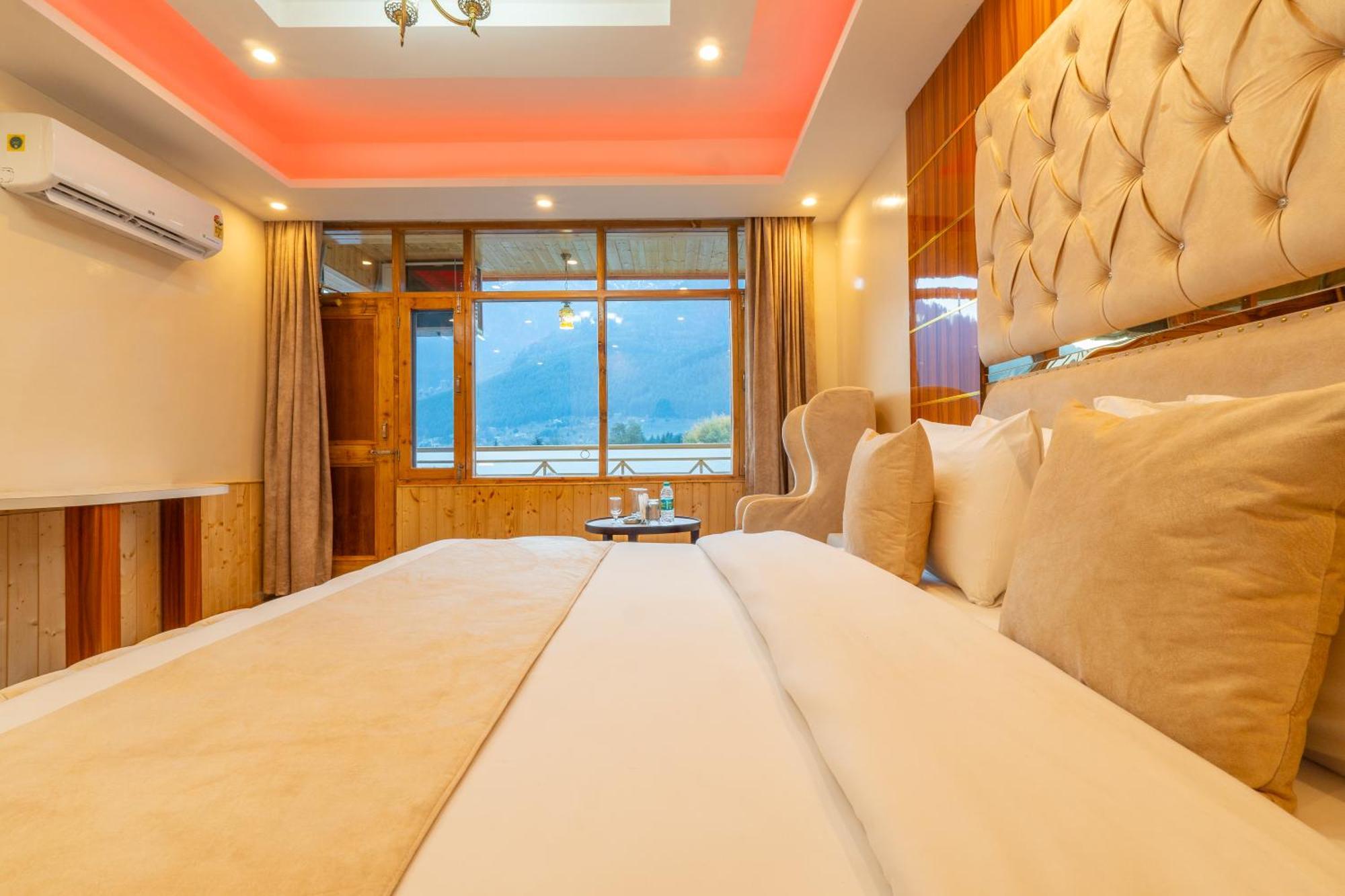 Hill River Resort - Central Heated & Air Cooled - Near Mall Road , Best Property Of Manali 2024- 2025 Eksteriør bilde