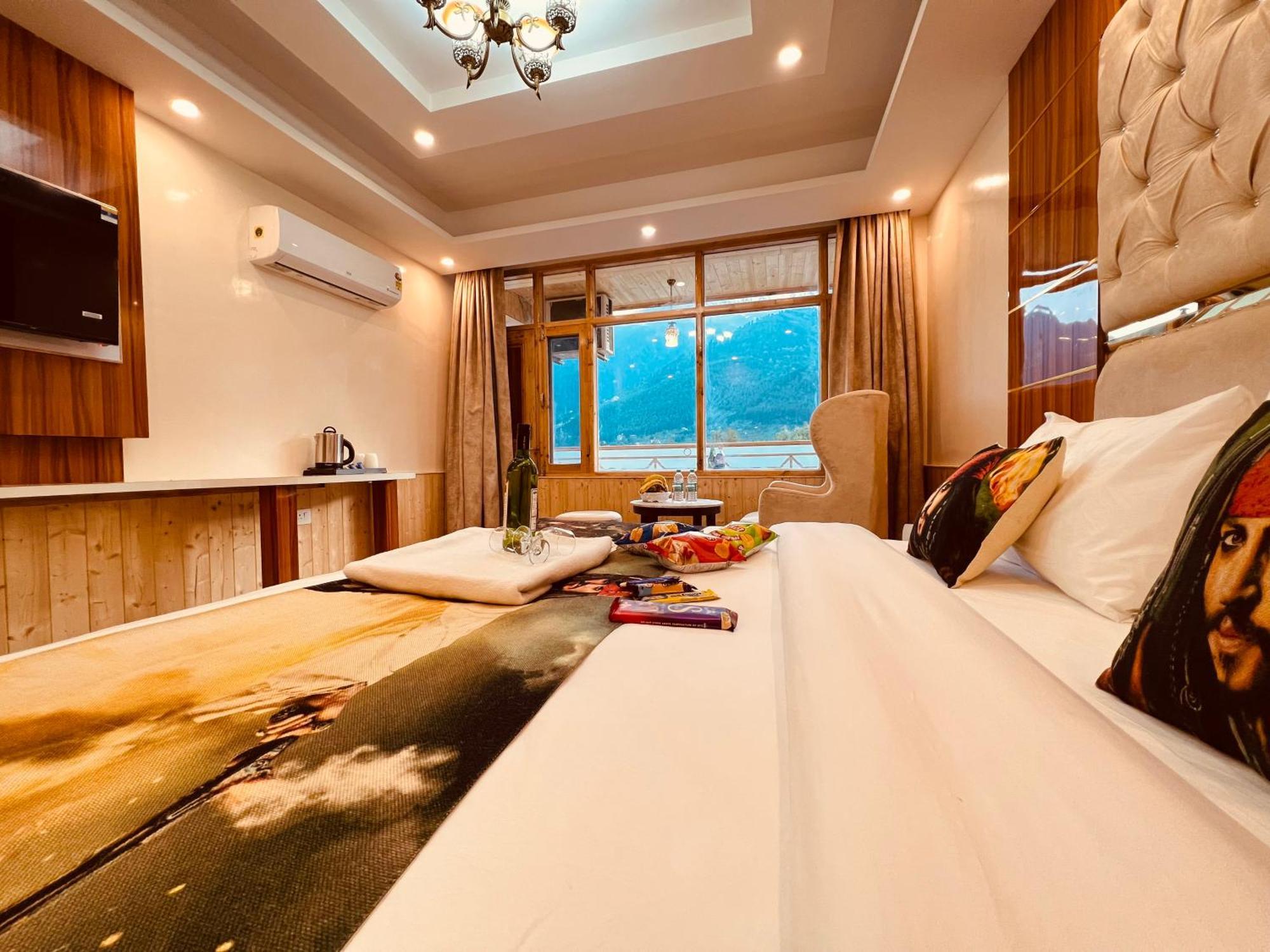 Hill River Resort - Central Heated & Air Cooled - Near Mall Road , Best Property Of Manali 2024- 2025 Eksteriør bilde