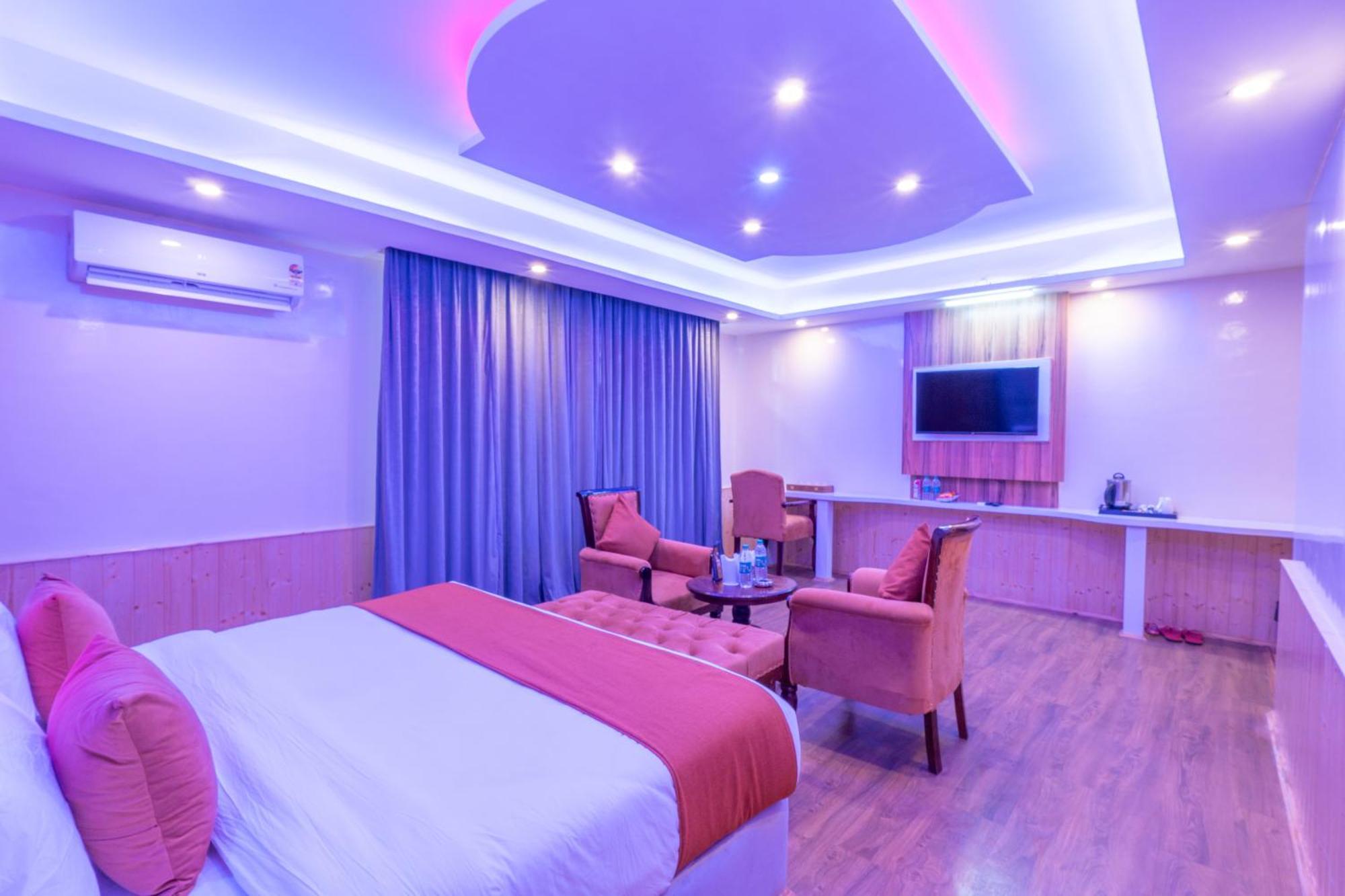 Hill River Resort - Central Heated & Air Cooled - Near Mall Road , Best Property Of Manali 2024- 2025 Eksteriør bilde