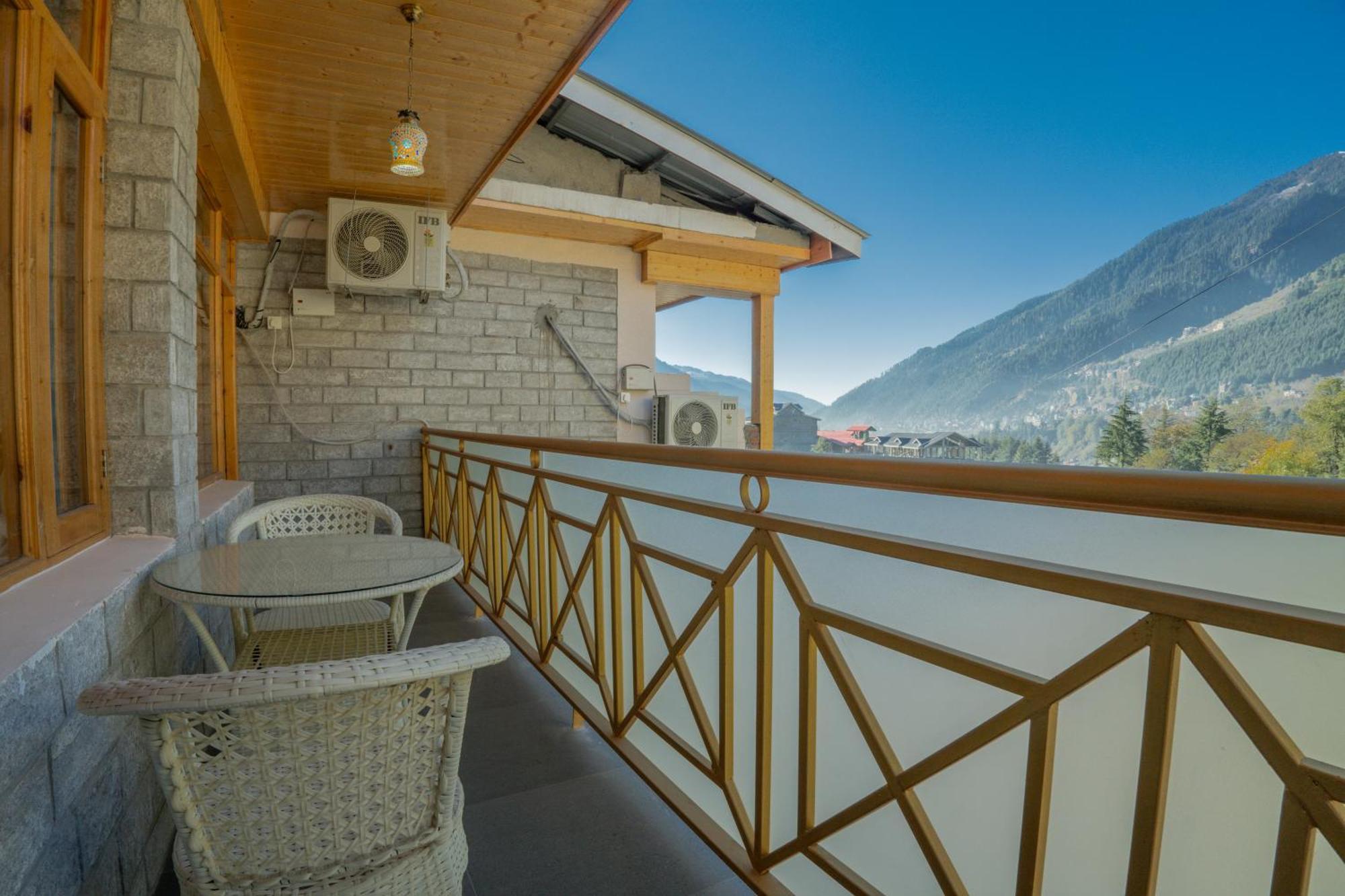 Hill River Resort - Central Heated & Air Cooled - Near Mall Road , Best Property Of Manali 2024- 2025 Eksteriør bilde